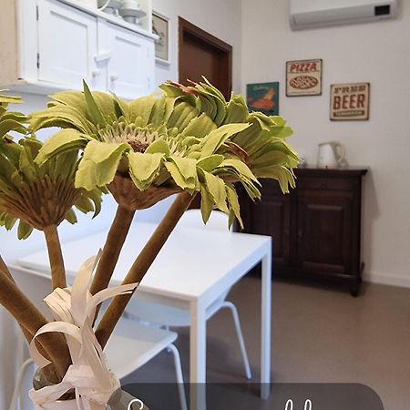 Appartement La Casina Sul Fiume à Prato  Extérieur photo